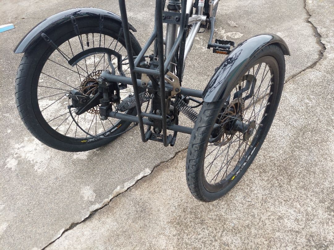 カワサキ　ノスリス　電動アシスト自転車　前三輪