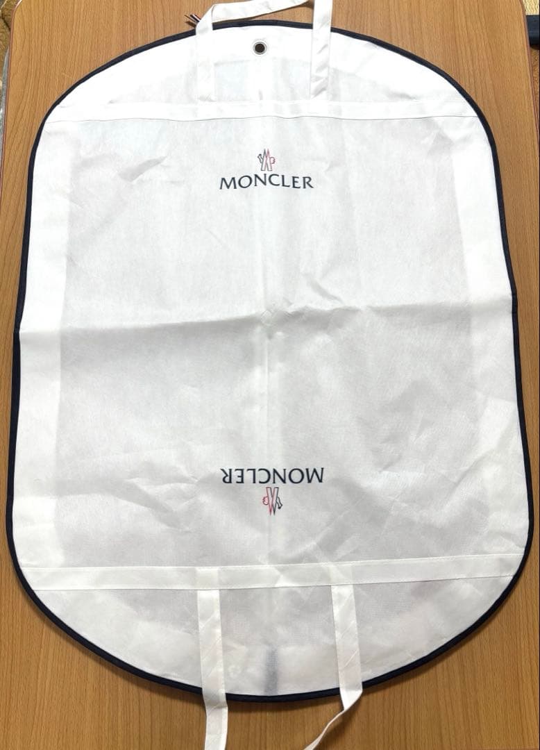 【shu】　MONCLER 　ショップ袋大3　ガーメントカバー