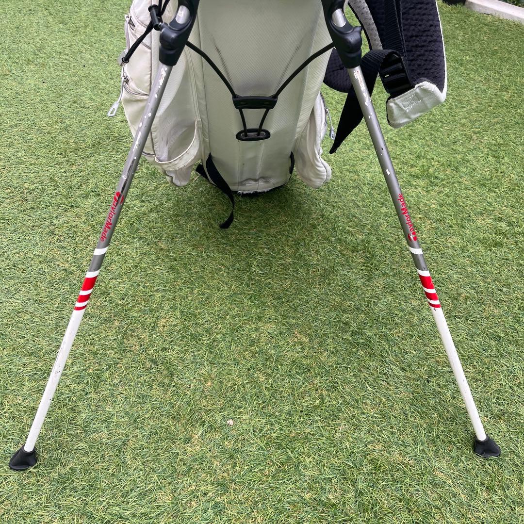 TaylorMade R11 ゴルフ　キャディバッグ　スタンド式