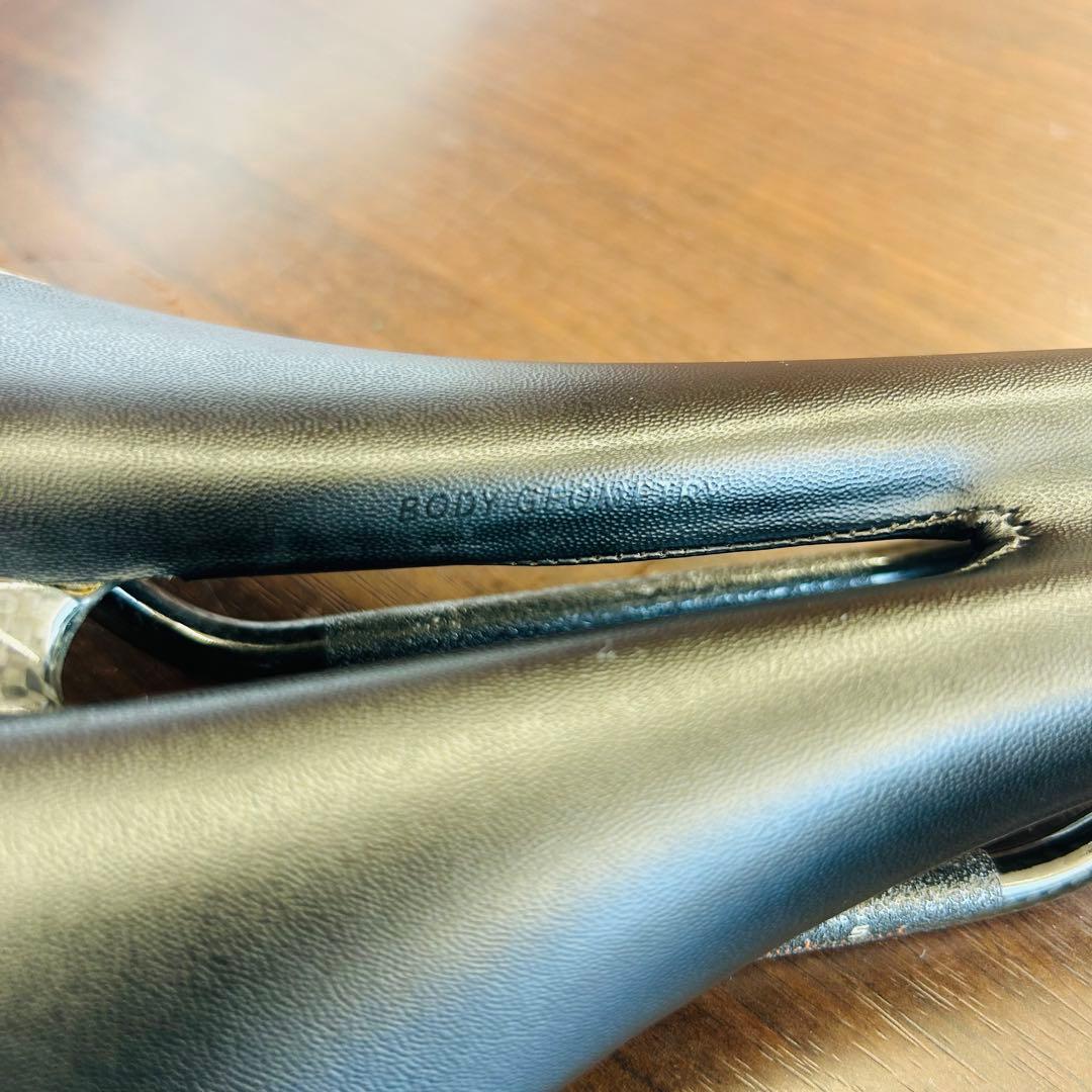 SPECIALIZEDローミン ROMIN 143 factCARBONカーボン