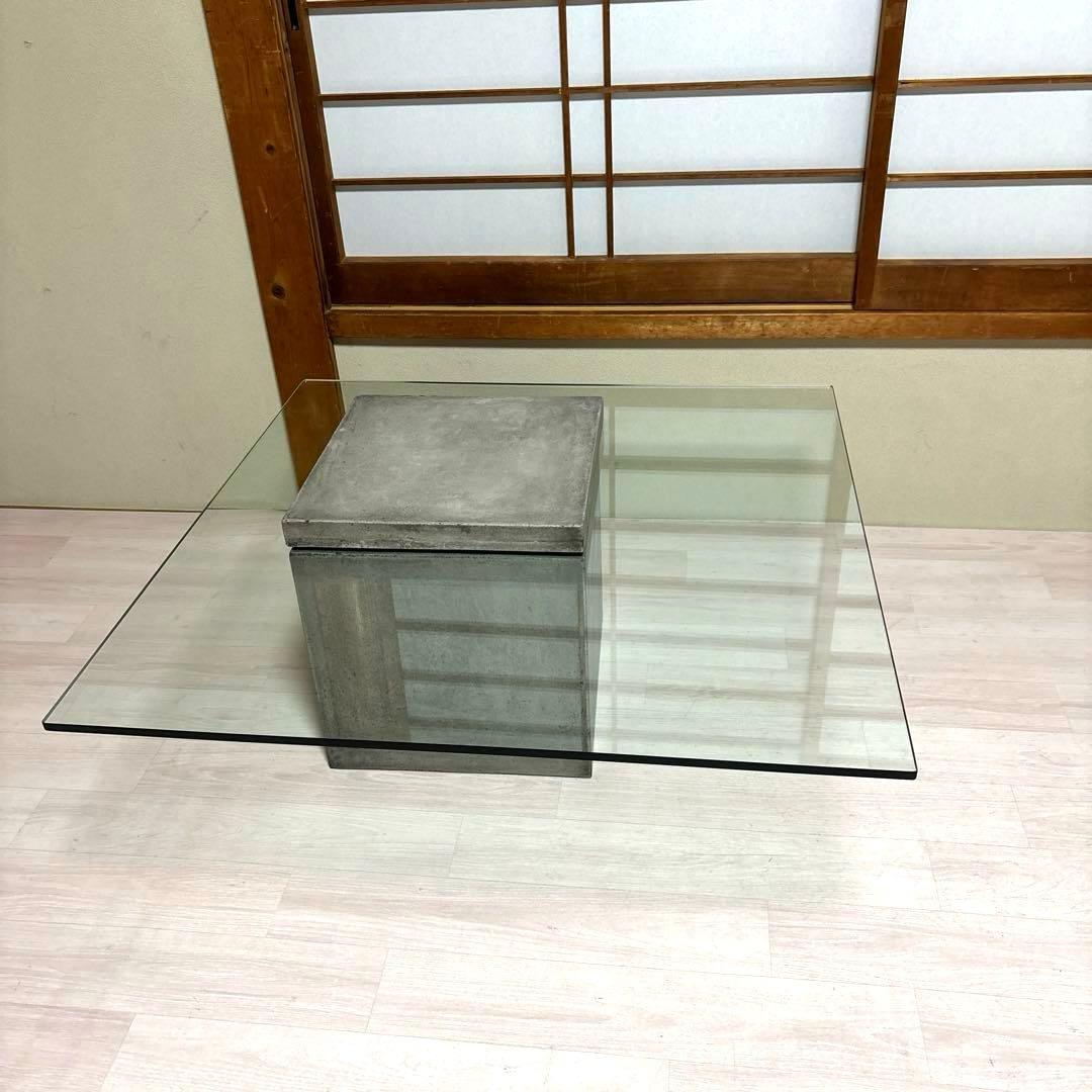 【直接お渡し】moda en casa フライングテーブル ガラス コンクリート