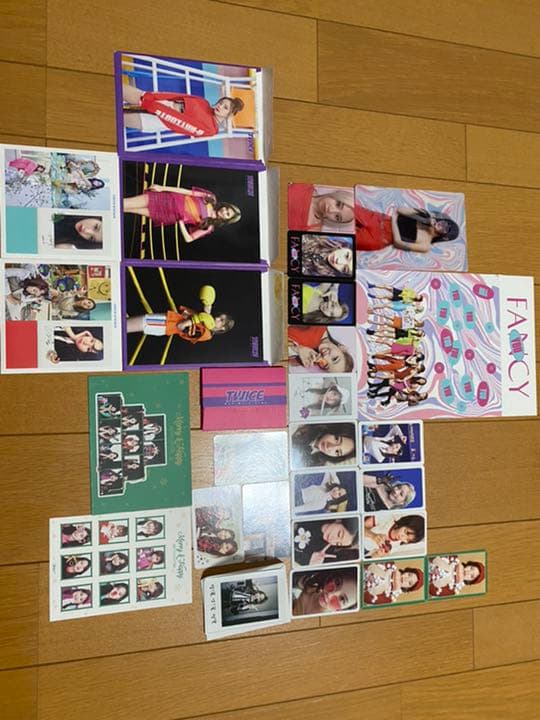 TWICE 引退品