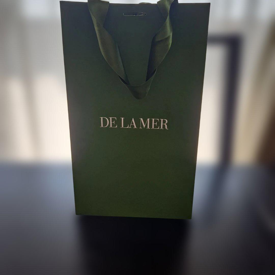 新品未開封 LA MER クレーム・ド・ラ・メール 60ml+Sample2種