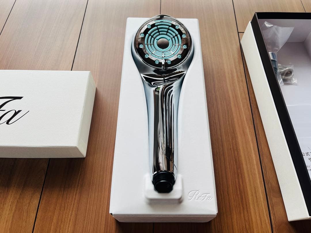 新品未使用ReFaリファファインバブルU シャワーヘッド シルバー