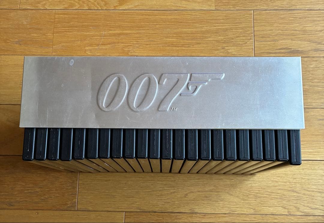 007 ジェームス•ボンド公式DVDコレクション　全22巻セットhachette