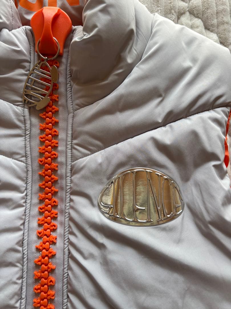 vaundy Logo Down Vest Lサイズ　中古　ダウンベスト