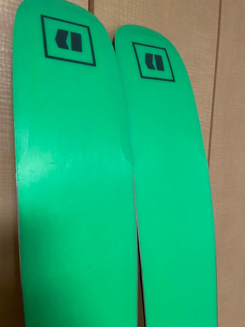 スキー ARMADA arv jj ul 185cm