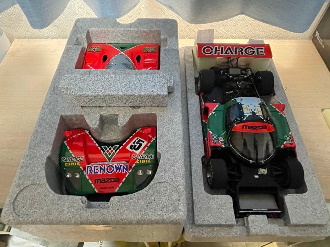 ハ*チ様 オートアート 1/18 MAZDA 787B 1991 #55 トロフ