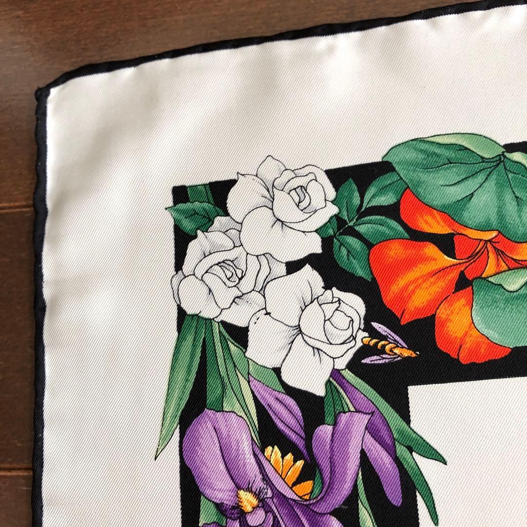 gucci シルク　スカーフ　グッチ　イタリア製　SILK オールド　ビンテージ