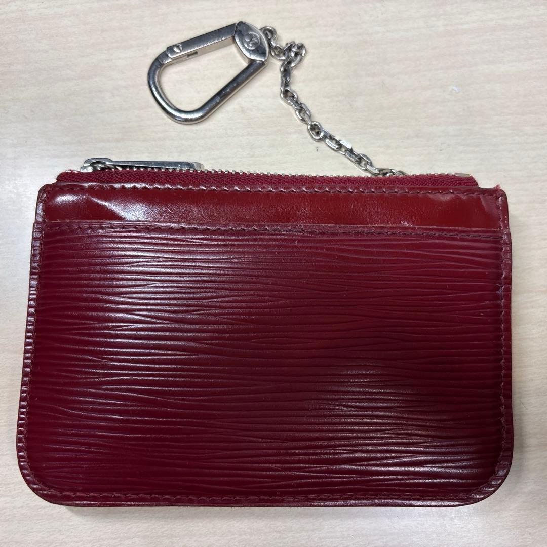 LOUIS VUITTON エピ　ポシェットクレ　ケース　カードケース
