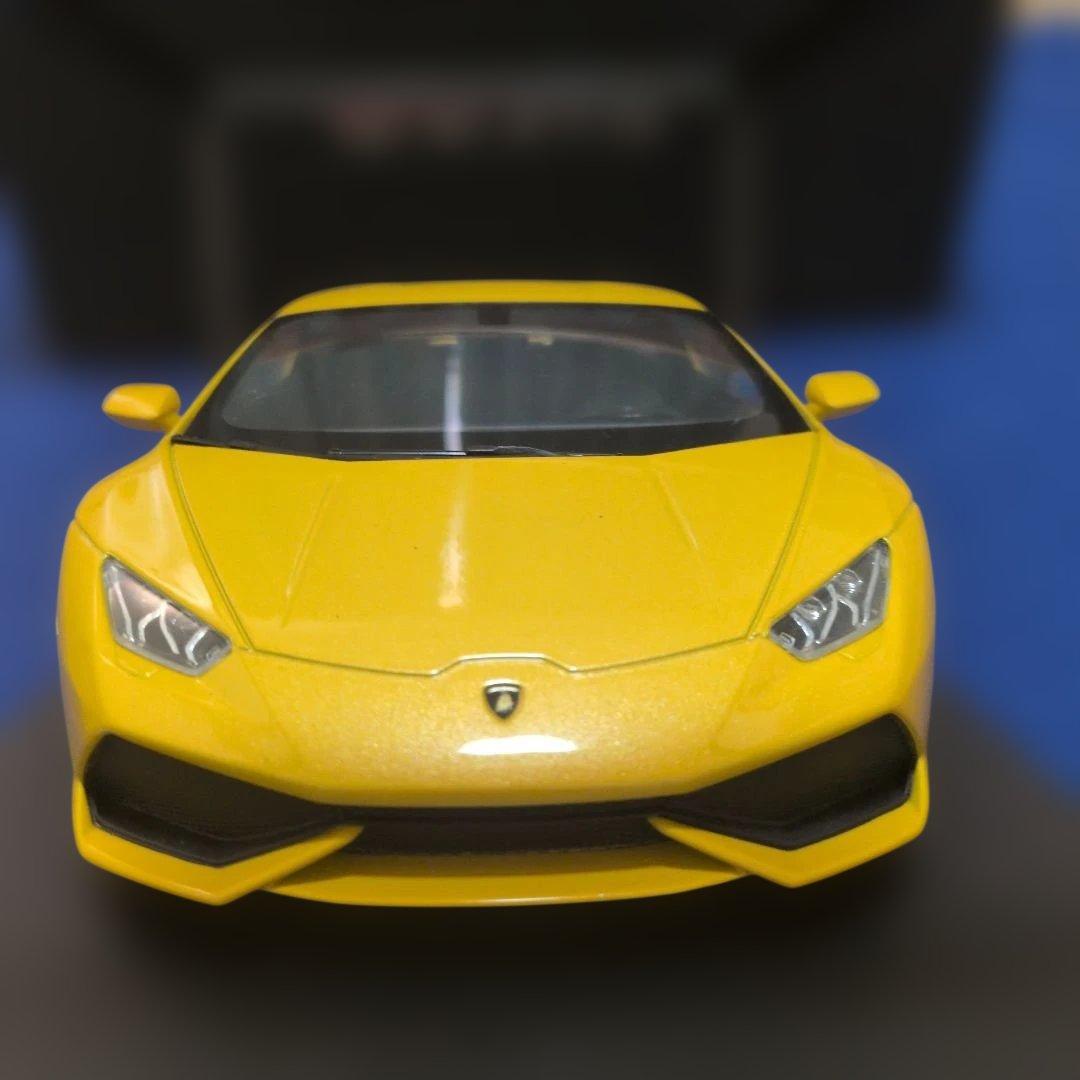 京商1/18 ランボルギーニ ウラカン LP610-4