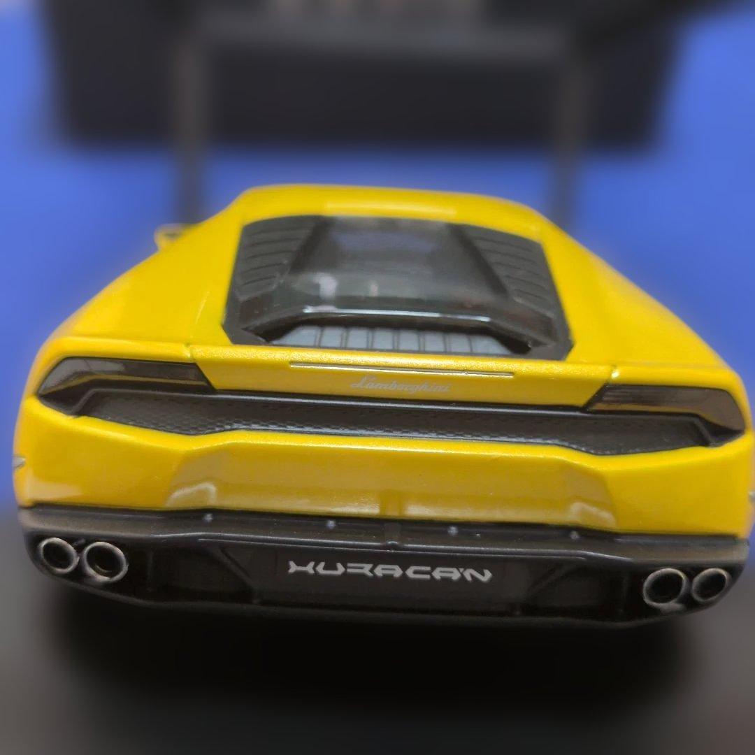 京商1/18 ランボルギーニ ウラカン LP610-4