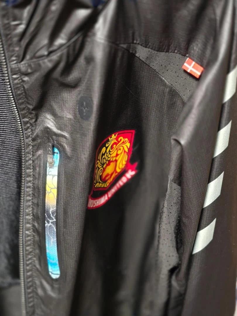 福島ユナイテッドFC hummel ウィンドブレーカー　美品