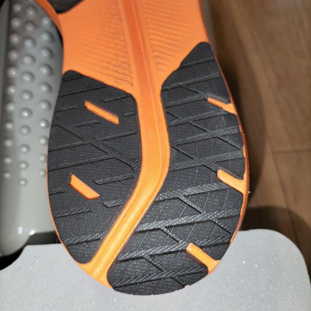 ブルックスハイペリオンテンポ BROOKS 26.5cm