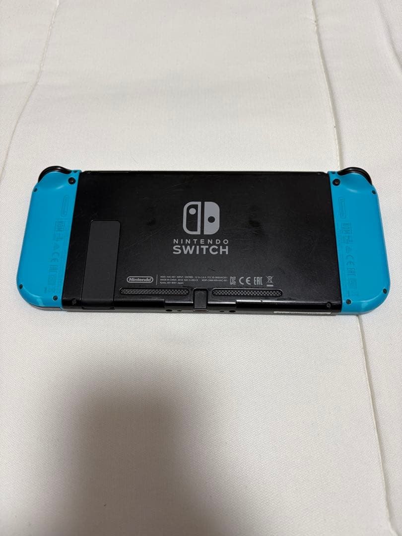 Nintendo Switch 本体 青色 ストラップ付き