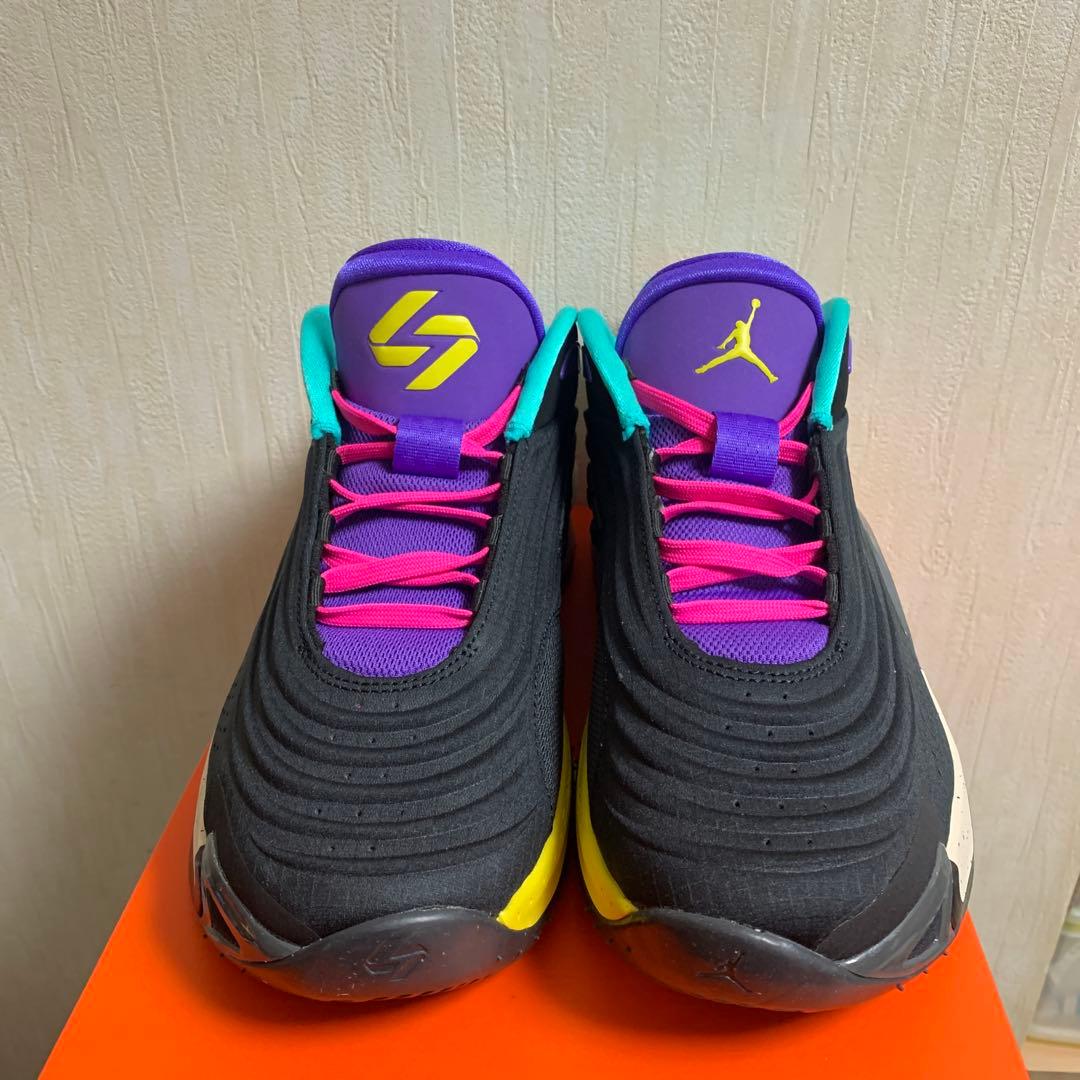 NIKEナイキ　ルカ３PF 27.5cm 新品未使