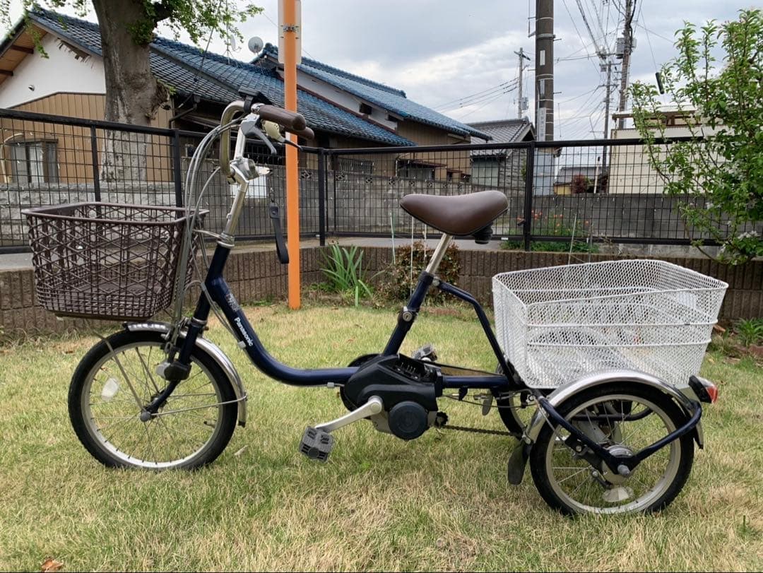 パナソニック三輪電動自転車 ELR832