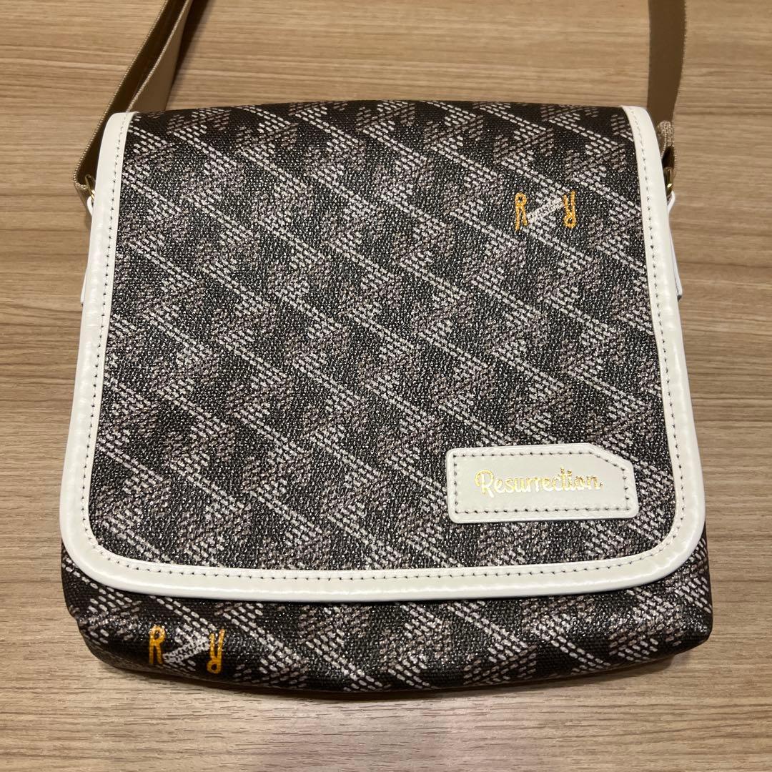 Resurrection レザレクション ショルダーバック サコッシュ パロット