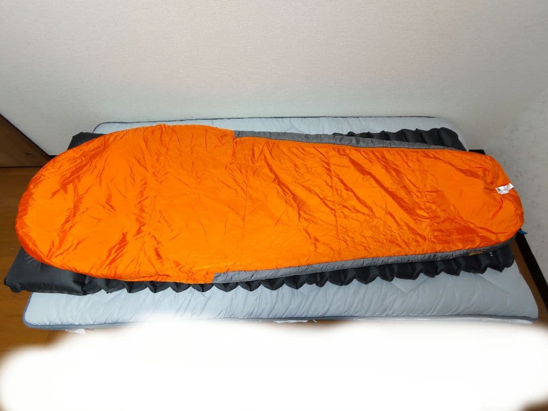 THE NORTH FACE ALEUTIAN 40°F 寝袋