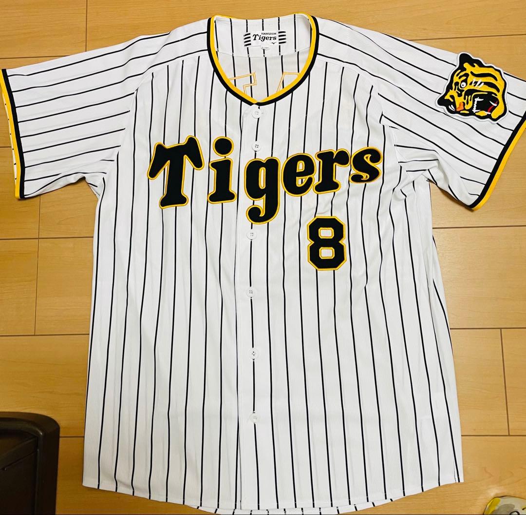 阪神タイガース　佐藤輝明　ユニフォームLサイズ　タオルセット