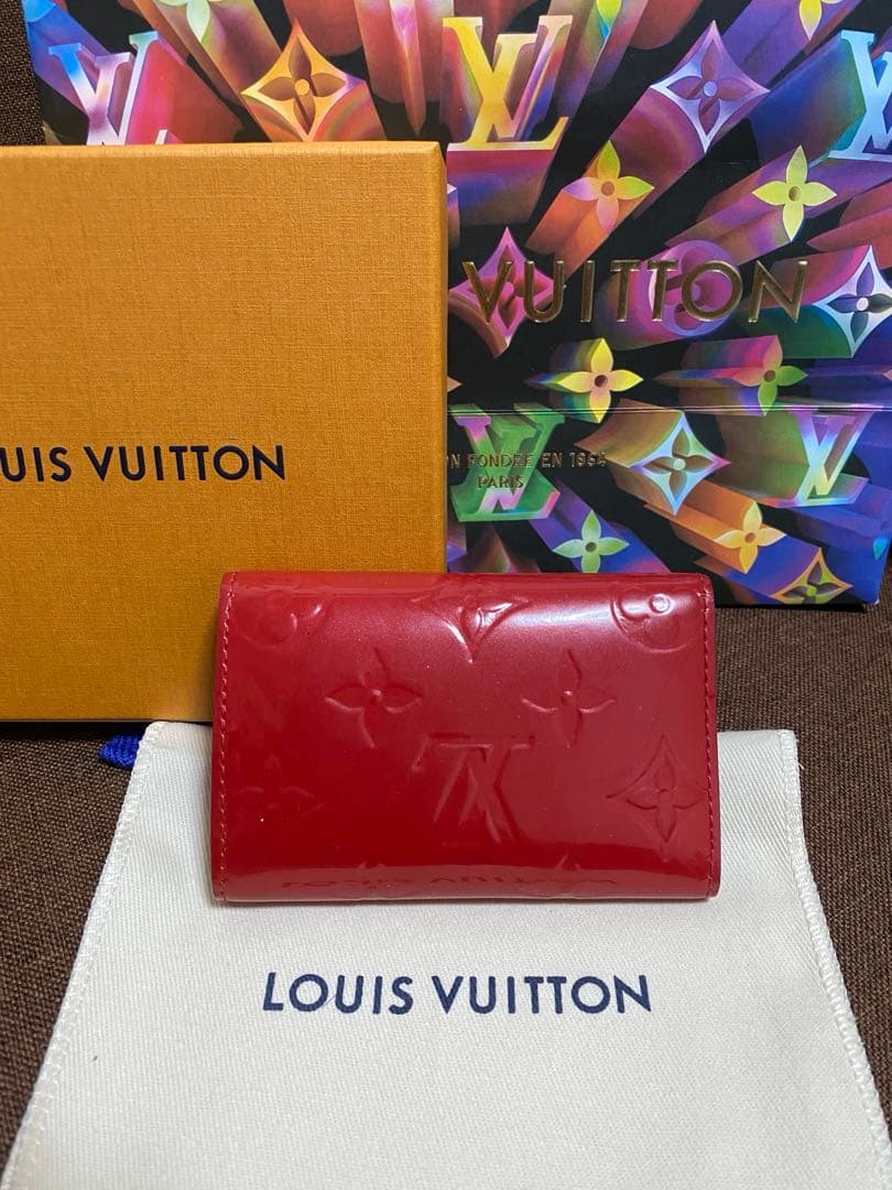 ルイヴィトン 　ヴェルニ　キーケース レッド 美品
