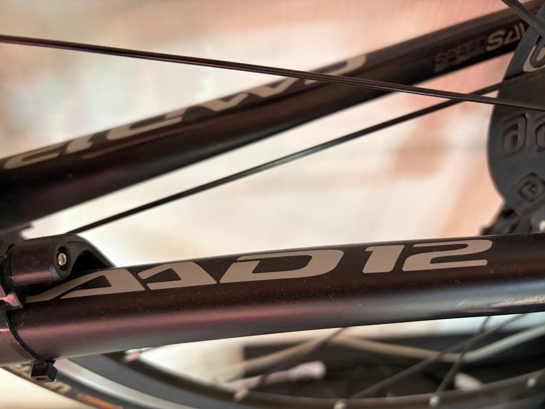 ロードバイク　cannondale caad12