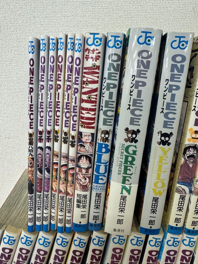 ワンピース1〜88巻　＋映画本など