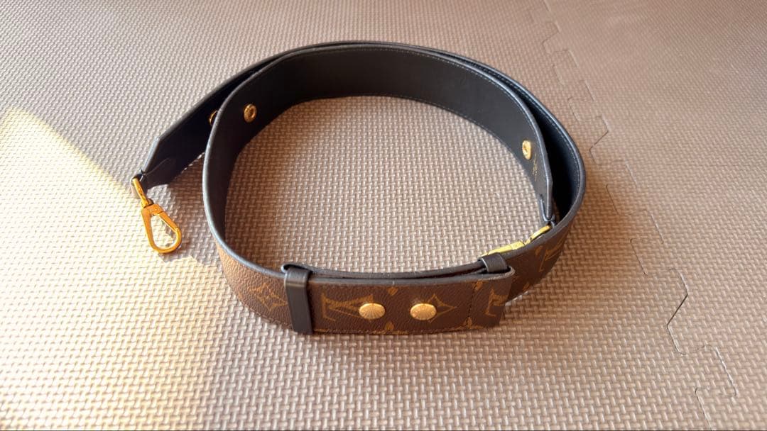 ルイヴィトン ショルダーストラップ LOUIS VUITTON J02465