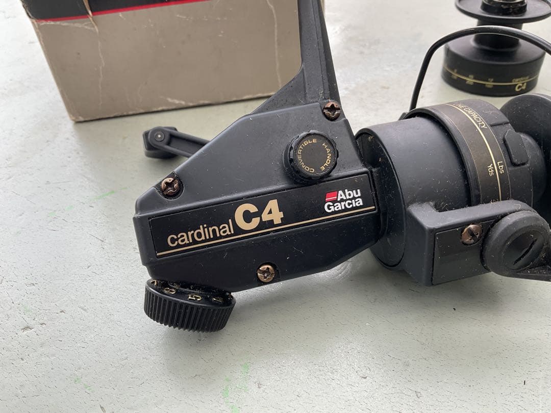 アブカーディナルC4 箱替えスプール　釣り未使用品