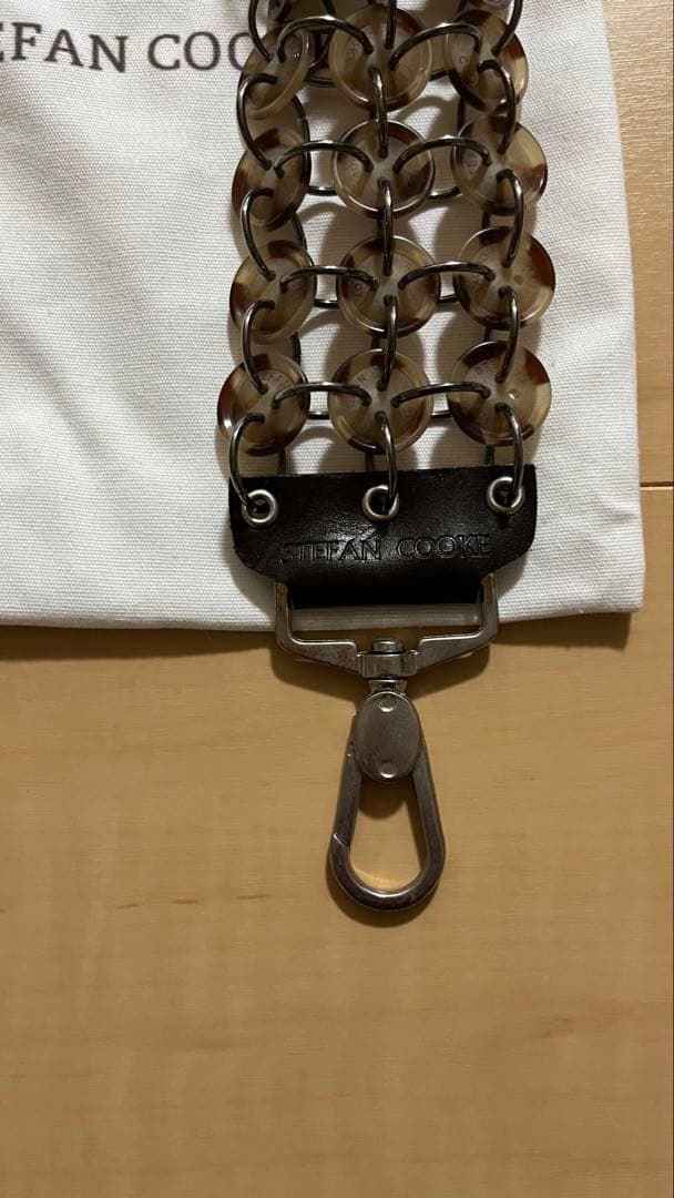 Stefan Cooke STRAP ボタンショルダーストラップ