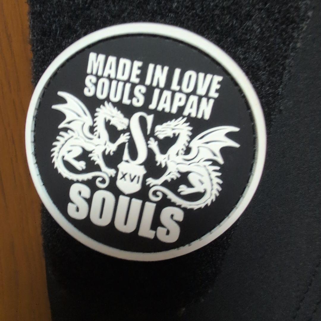 ソウルズ　SOULS ジャケット