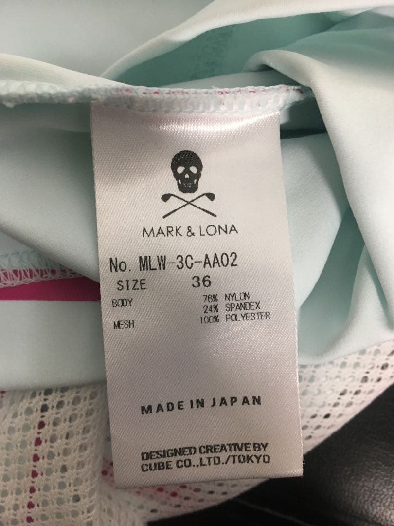 MARK & LONA マークアンドロナ Helix Mock Neck Tee