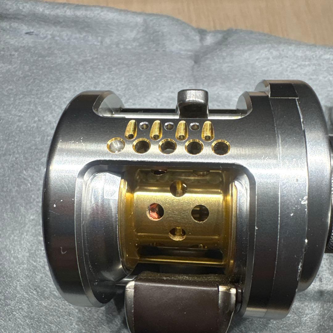 エ*ン様 シマノ　カルカッタコンクエスト100DC オールド　美品　 CALCU