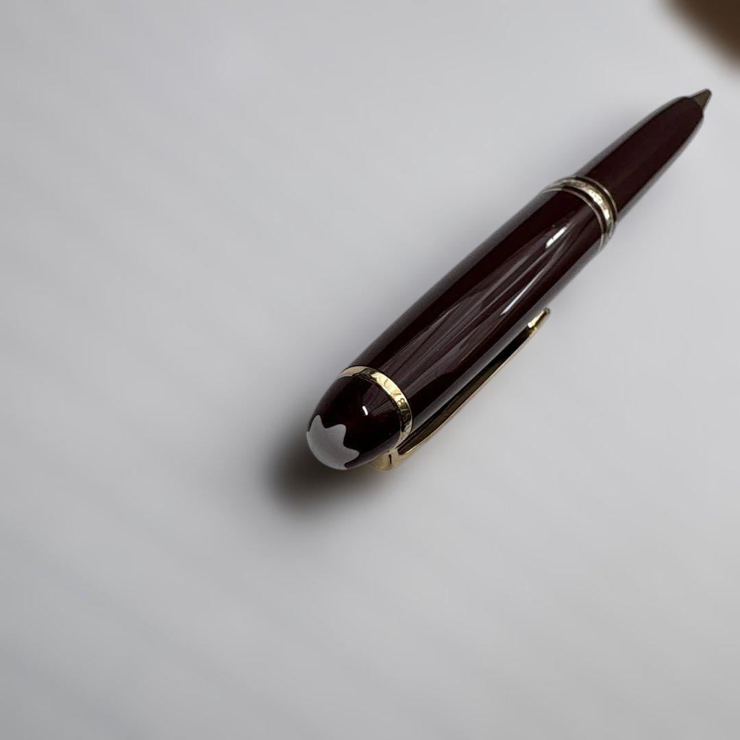 Mont Blanc マイスターシュテュック　ボルドー　ツイスト式シャープペン