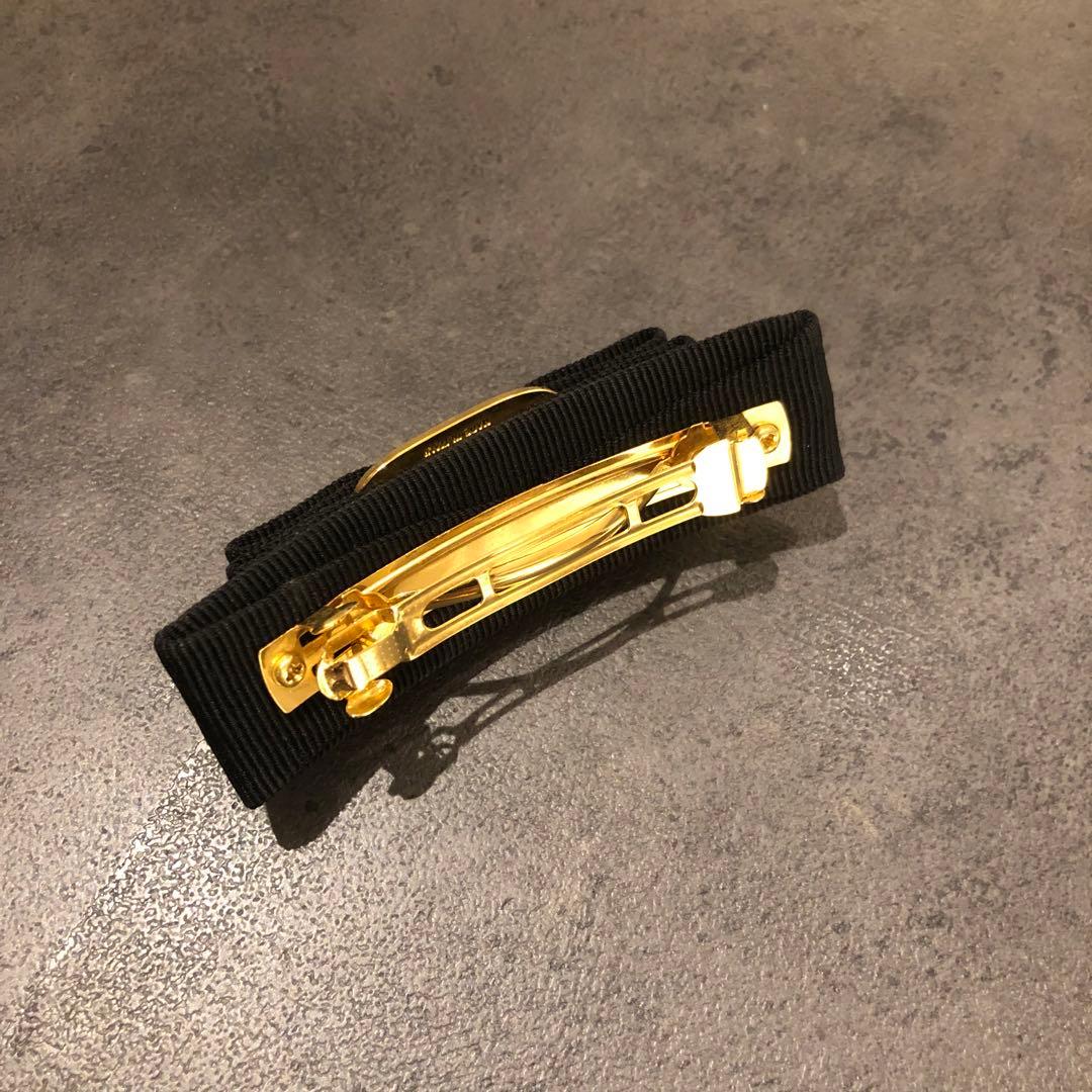 【Ferragamo】黒リボンバレッタ