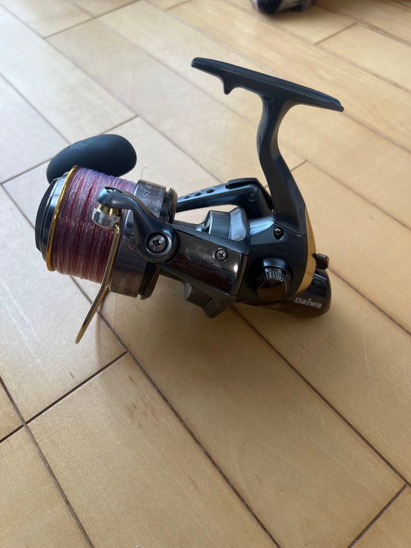 DAIWAクロスキャスト 4500 ライン付き　換えスプール付き