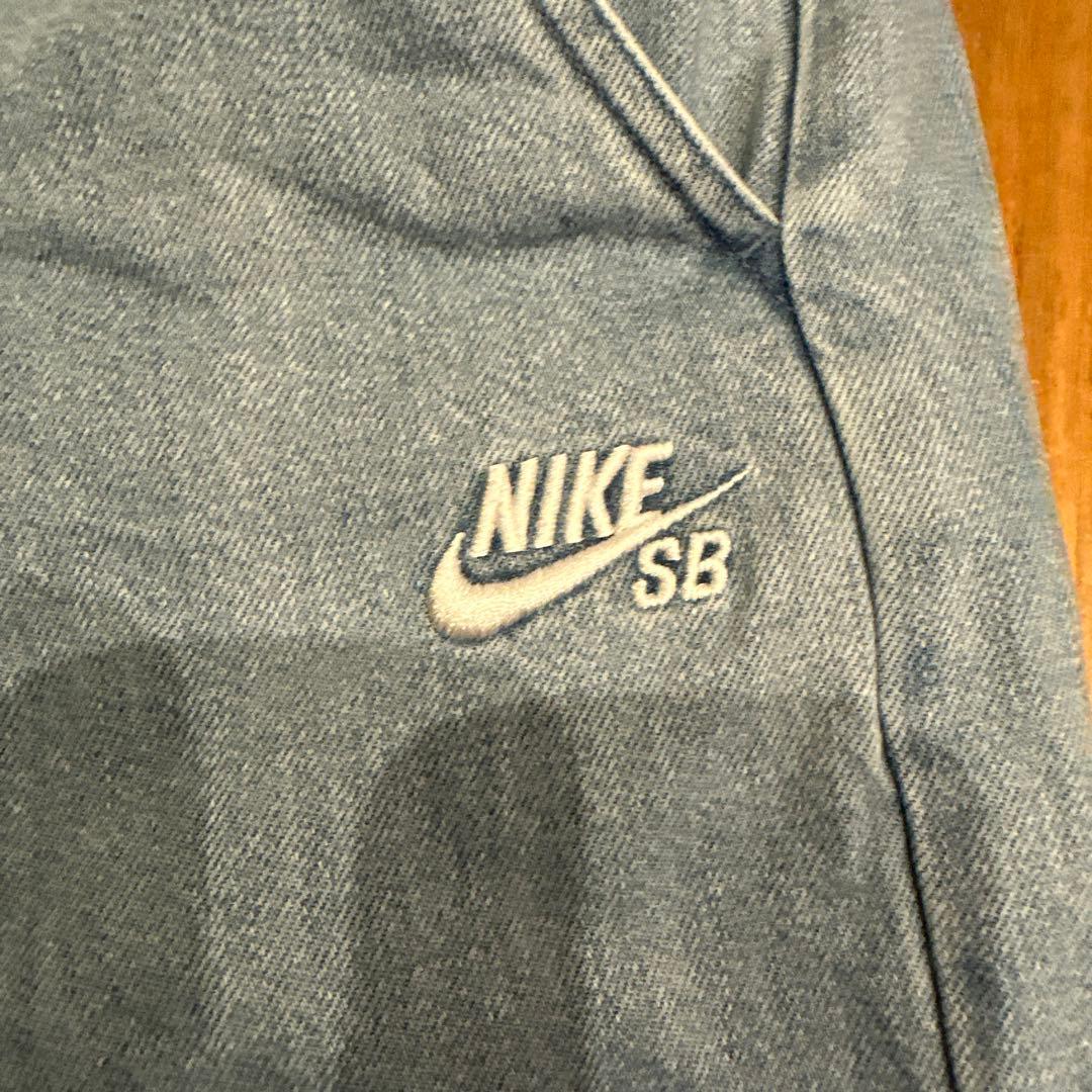 Nike SB パンツ