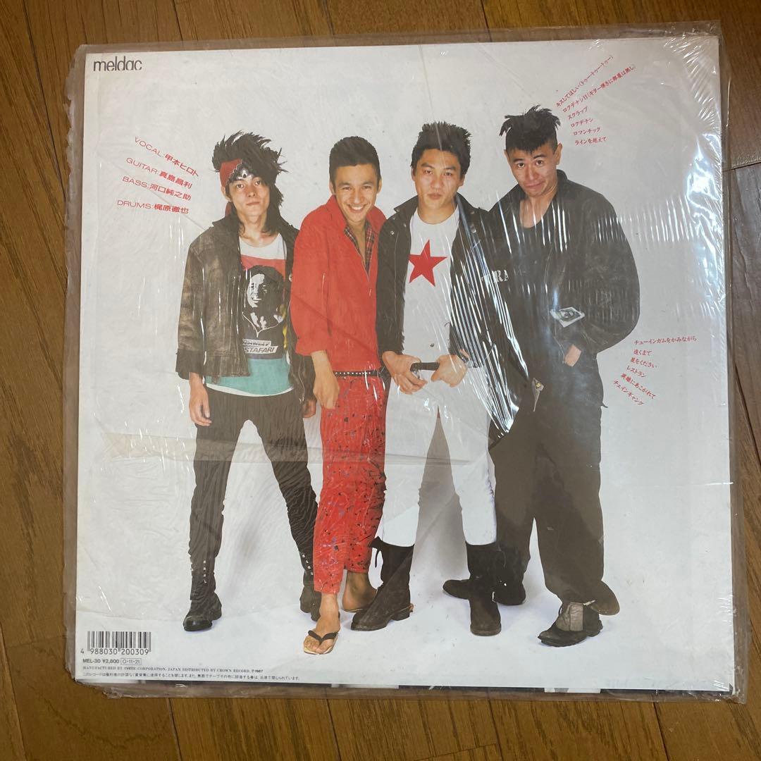 邦楽 THE BLUE HEARTS YOUNG AND PRETTY
