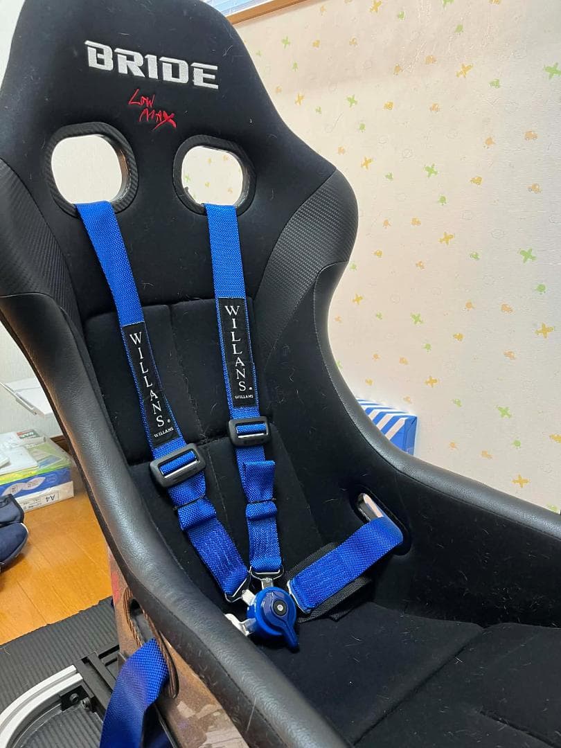 【引き取り希望】油圧稼働式レーシングシミュレーター一式