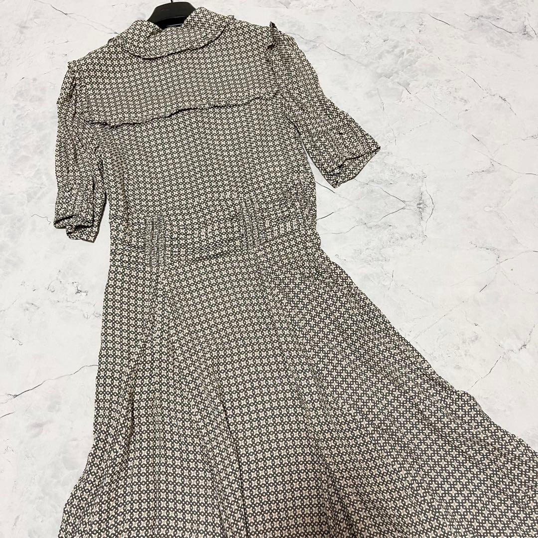 美品 ELISABETTA FRANCHI ワンピース 総柄 Aライン 38