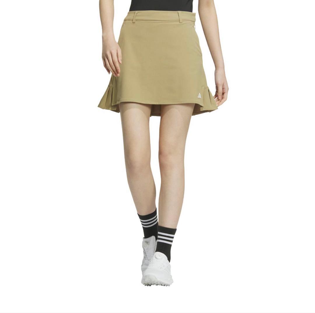 新品adidasゴルフモックネックニット　プリーツスカートセットアップ春夏コーデ