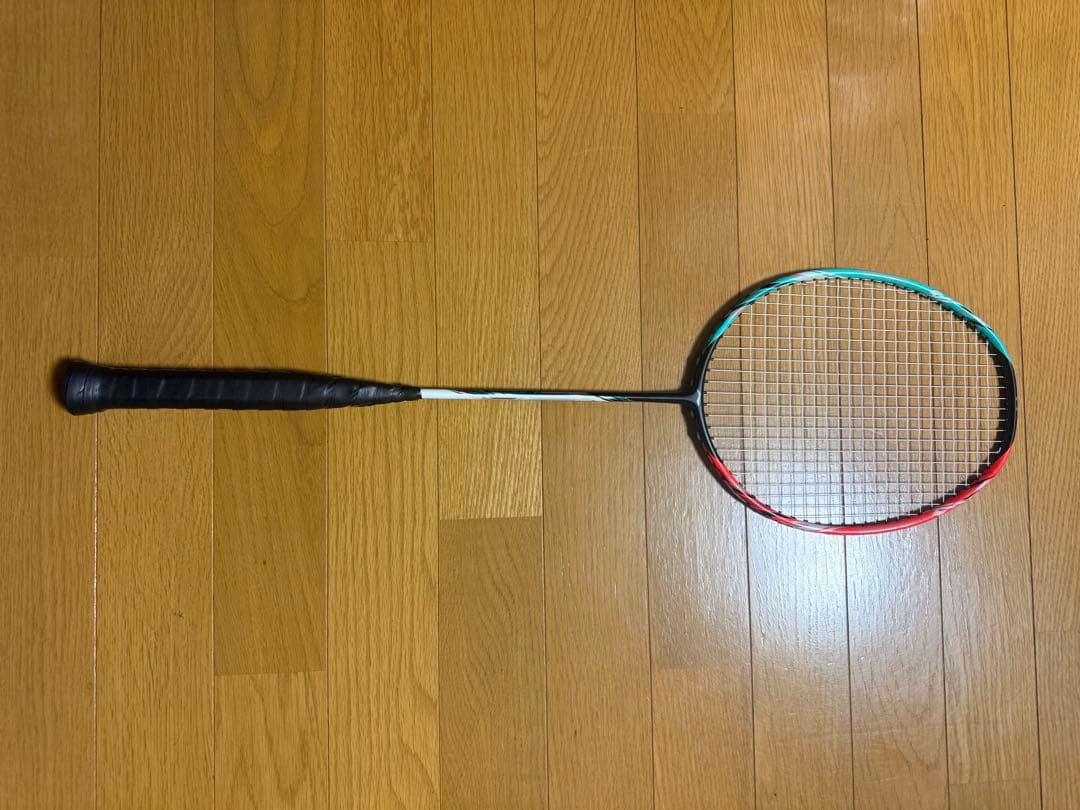 LI-NING・HEC7000 4u5g