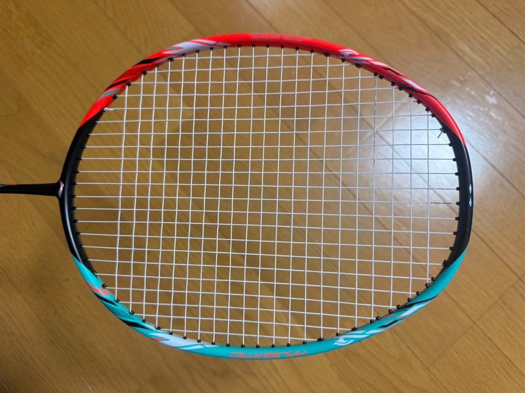 LI-NING・HEC7000 4u5g