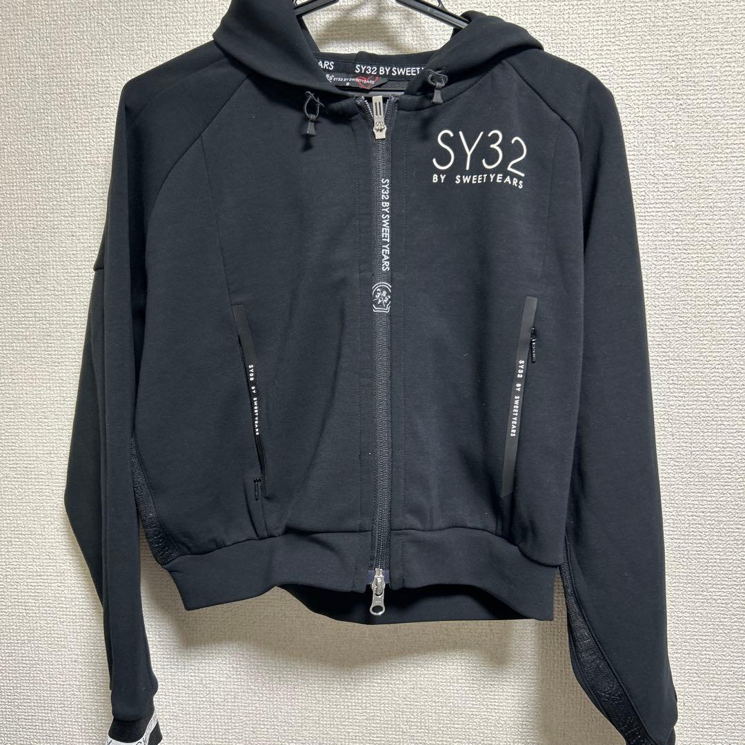 SY32 by SWEET YEARS ブラックジャケット フード付き　サイズS