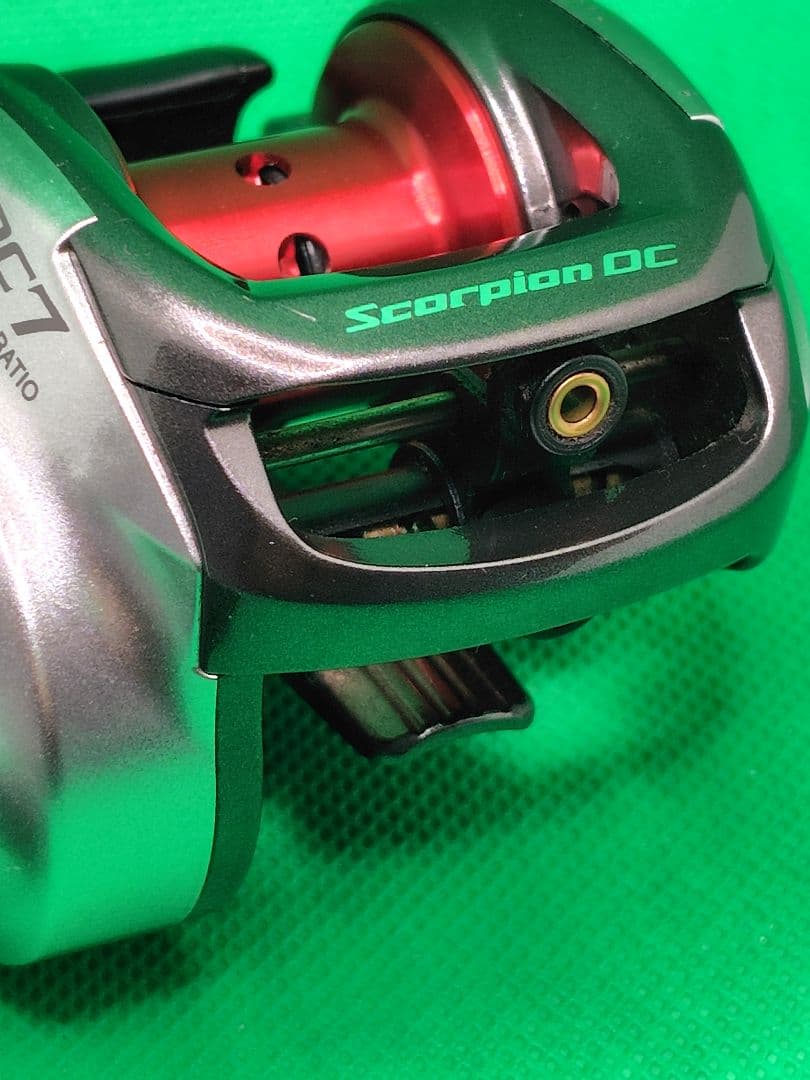 シマノ　SHIMANO　11スコーピオンDC-7　ベイトリール