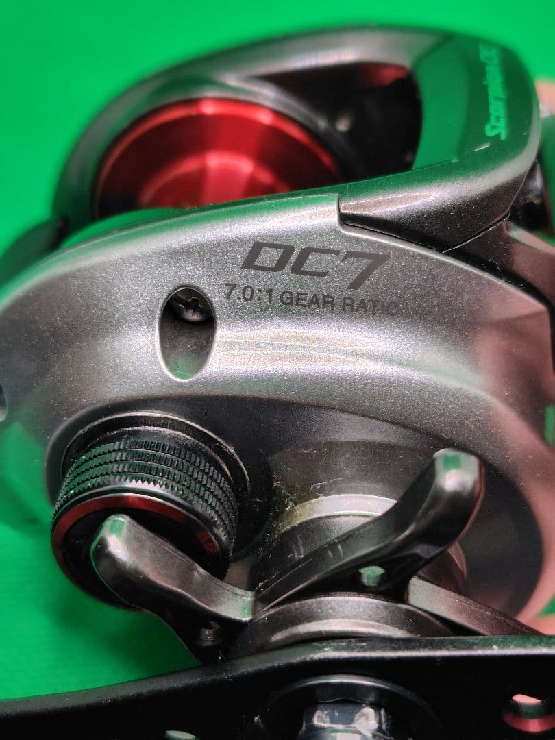 シマノ　SHIMANO　11スコーピオンDC-7　ベイトリール