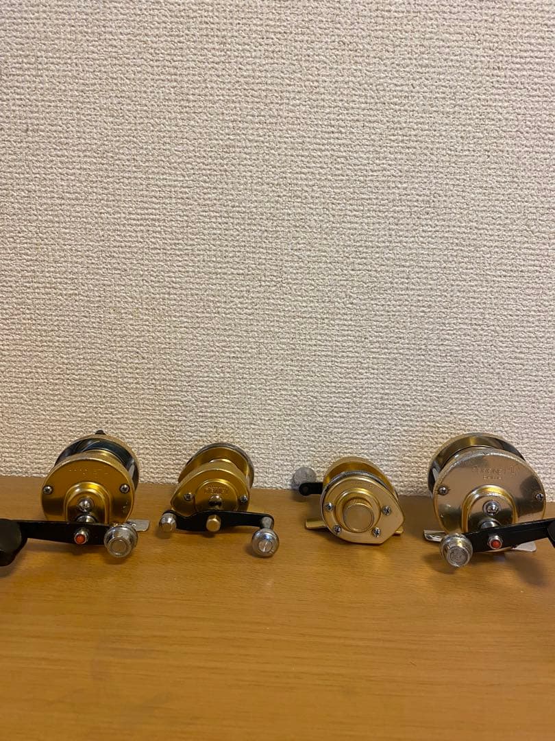 値下オールドゴールドメタルリール4個セット ダイワコロネットⅠ シマノデミ1 他