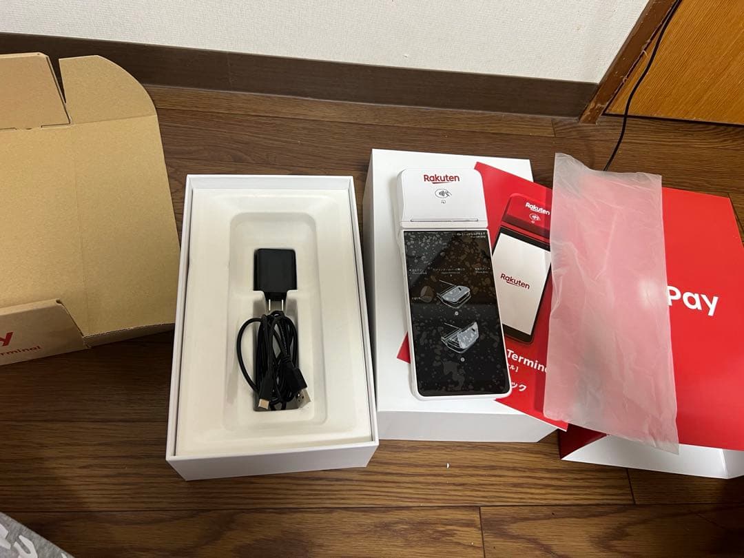 楽天ペイターミナル　白　ほぼ新品