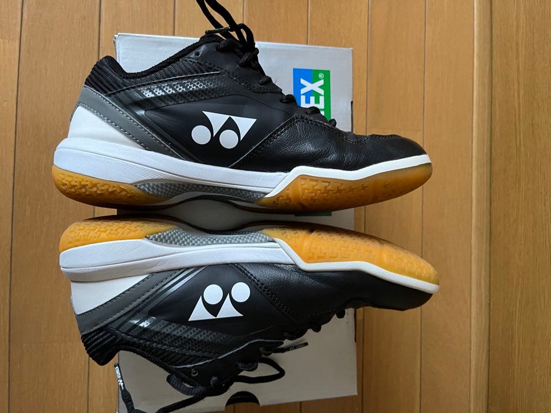 YONEX バドミントンシューズ 24.5cm ブラック　ヨネックス