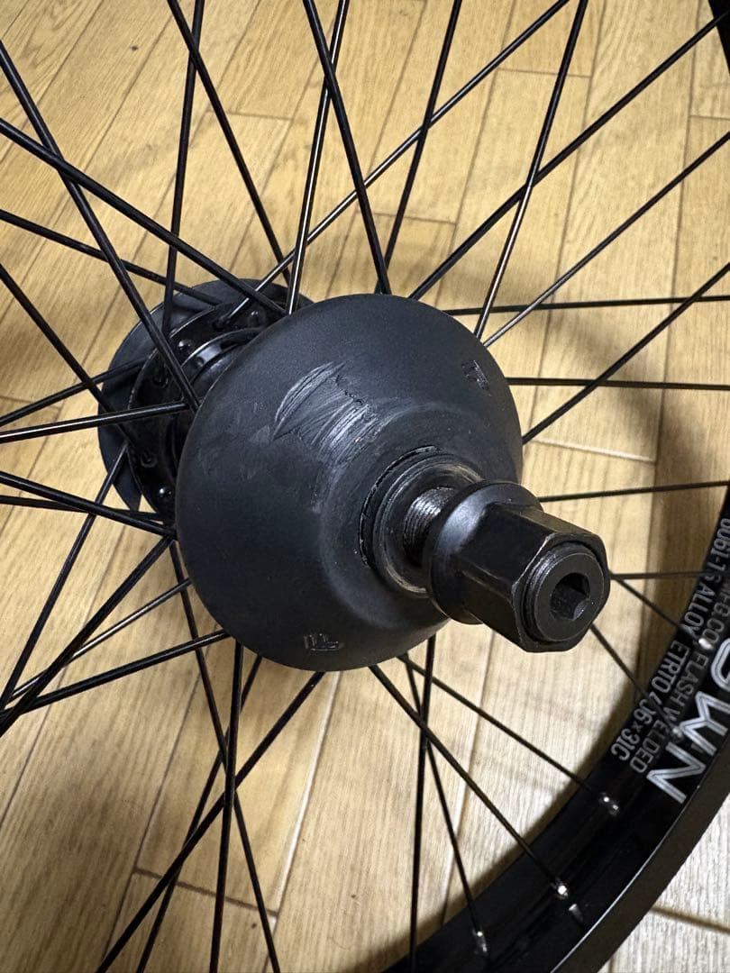 セール中ECLAT CORTEX EVO CASSETE LHD BMXホイール